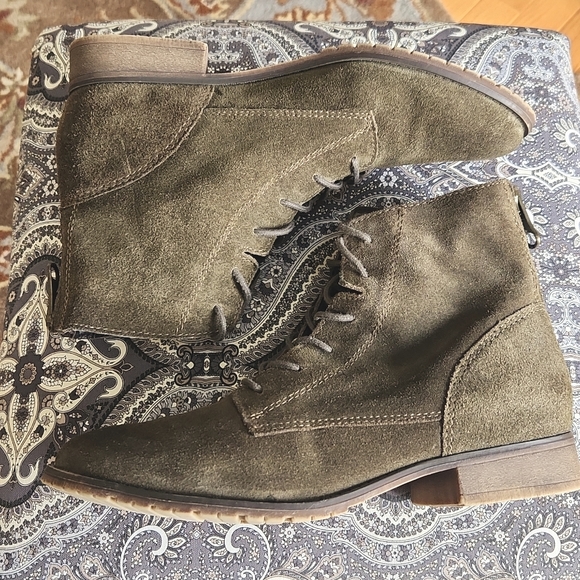 Combat boots - Picture 3 of 7